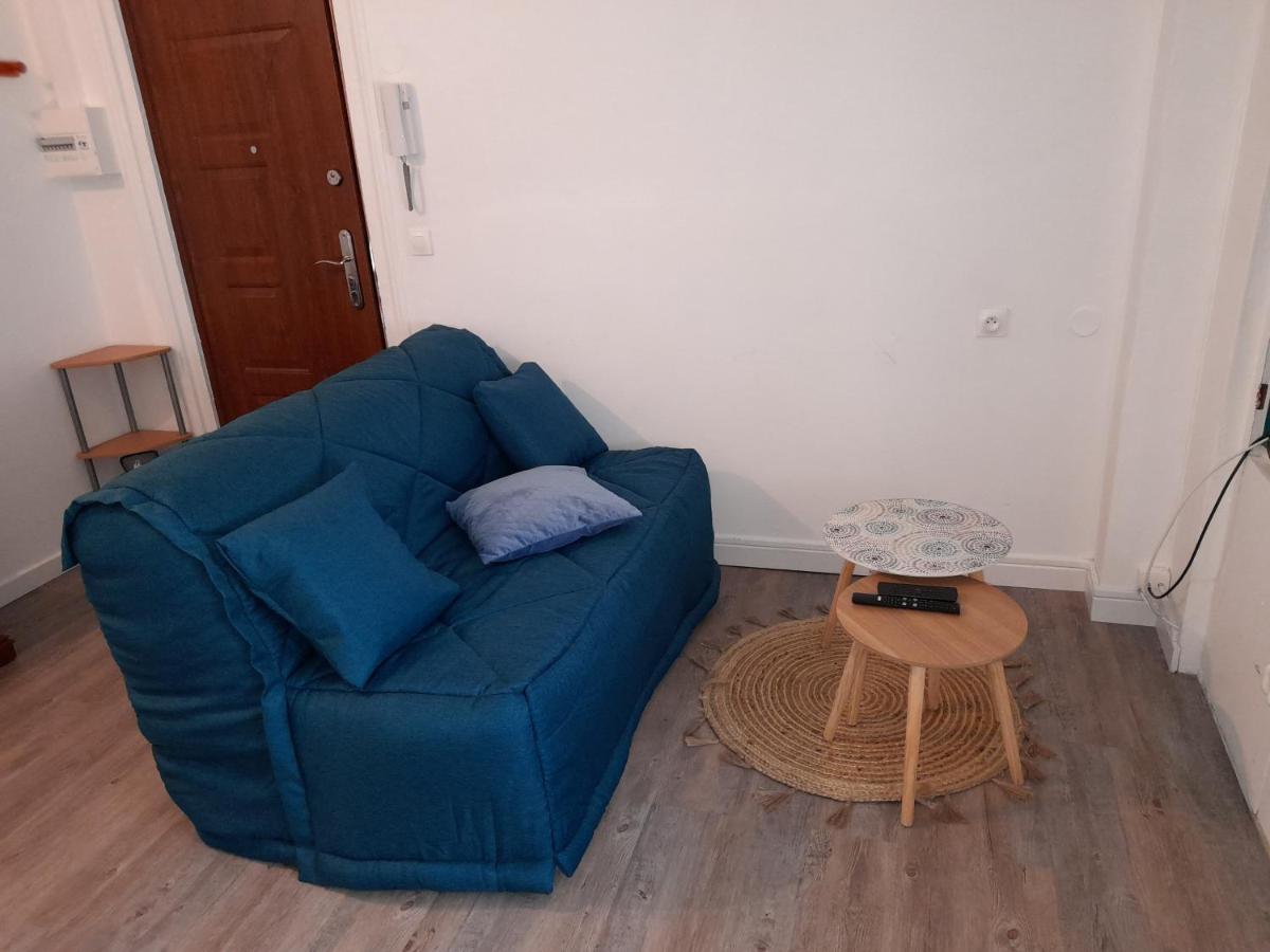 Apartament Appt Bleu Pres Cathedrale De Reims Et Neoma Zewnętrze zdjęcie